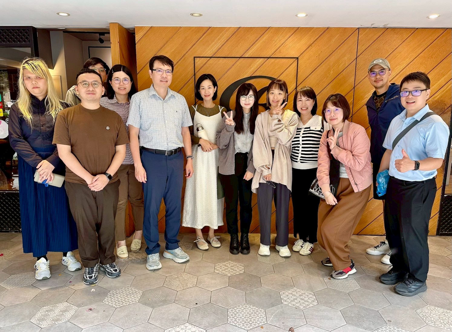 中心合照-沛怡晨安